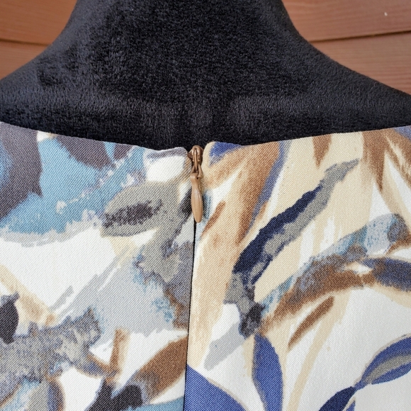 Connected Apparel Women's Tiered Formal Watercolor Midi Dress Size 10 NWOT - Picture 10 of 16